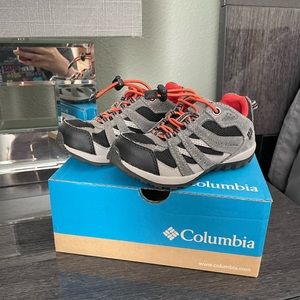 {Columbia} Unisex-Child Redmond Waterproof Hiking Shoe, Kids Size 10